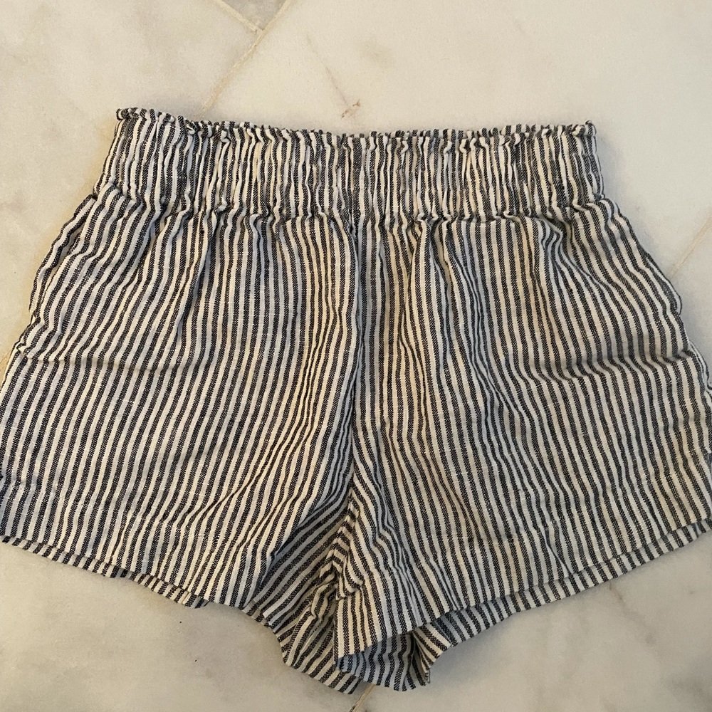 Reformation Mila linen shorts
